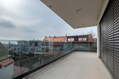 Urbana vila 210 m², Remete, pogled na grad i zelenilo - 5