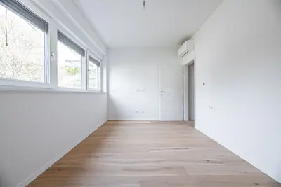 Urbana vila 210 m², Remete, pogled na grad i zelenilo - 12