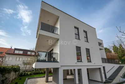 Urbana vila 210 m², Remete, pogled na grad i zelenilo - 2