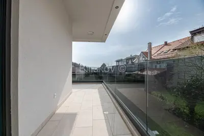 Urbana vila 210 m², Remete, pogled na grad i zelenilo - 19