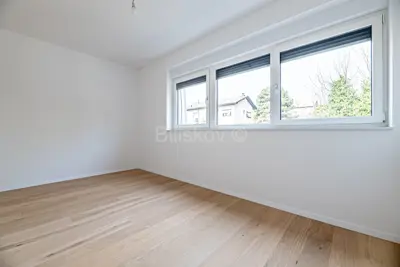 Urbana vila 210 m², Remete, pogled na grad i zelenilo - 11