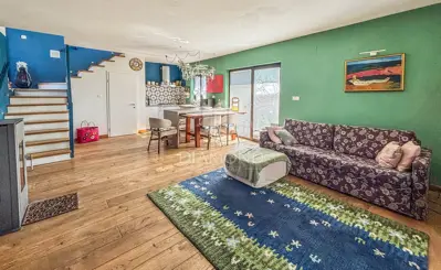 Haus 250 m², Umgebung von Buje - 4 Schlafzimmer und 3 Einheiten - 3