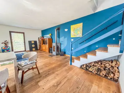 Haus 250 m², Umgebung von Buje - 4 Schlafzimmer und 3 Einheiten - 7
