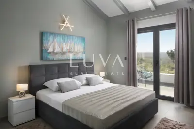 Villa 250 m², Vodnjan - Pool, Sauna und Privatsphäre - 15