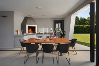 Villa 250 m², Vodnjan - Pool, Sauna und Privatsphäre - 5