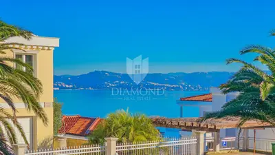 Stan 115 m², Crveni vrh - pogled na more i terasa - 7
