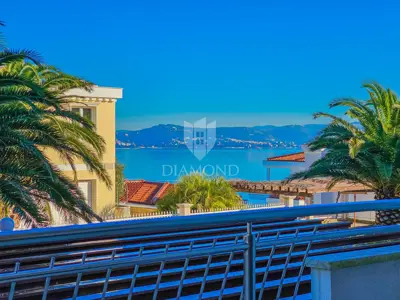 Stan 115 m², Crveni vrh - pogled na more i terasa - 16