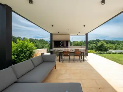Istra - rustikalno uređena vila s bazenom - 5