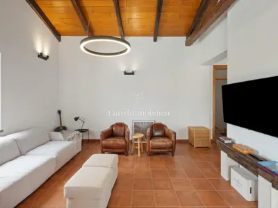 Istra - rustikalno uređena vila s bazenom - 15