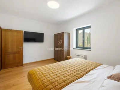 Istra - rustikalno uređena vila s bazenom - 18