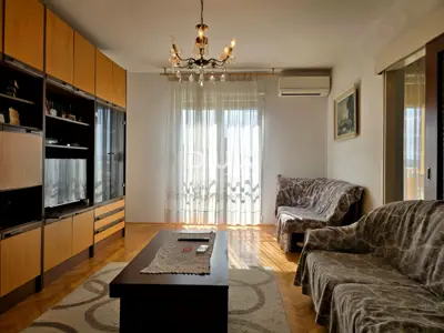 Stan 72 m², Labin - dvije spavaće sobe i lođa - 4