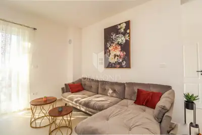 Kuća 151 m², Poreč - luksuzno opremljena i ograđena okućnica - 4