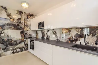 Kuća 151 m², Poreč - luksuzno opremljena i ograđena okućnica - 7