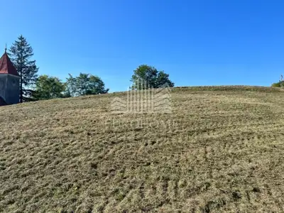 Baugrundstück 2.614 m², Konšćica - Blick auf Žumberak - 8