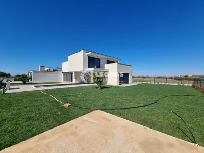 Villa 220 m², Brtonigla - beheizter Pool und ruhige Mikrolage - 4
