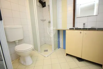 Stan 38 m², Labin - galerija 17,5 m² - 5