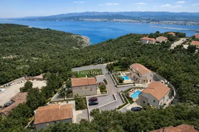 Šilo - moderna vila s bazenom, 200 m od mora - 21