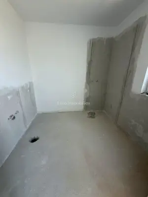 Stan 82 m², Vodice - 2 spavaće sobe i krovna terasa - 6
