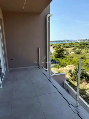 Apartment 82 m², Vodice - 2 bedrooms and roof terrace