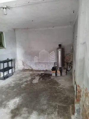 House 196 m², Paruževina - garden 2,084 m² - 14