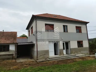 House 196 m², Paruževina - garden 2,084 m² - 2