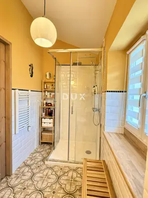 House for sale in Motovun, 190 m² - 10