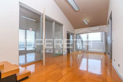 Office space for rent, Hruševečka, Trešnjevka
