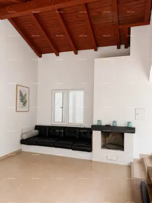 Kuća 112 m², Červar-Porat - 3 spavaće sobe i atrij