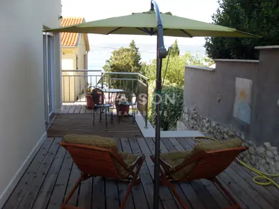 Novi Vinodolski, kuća sa apartmanima nadomak mora - 14
