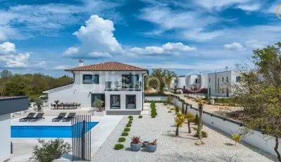 Kuća 128 m², Krnica - moderna niskoenergetska kuća