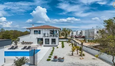 Kuća 128 m², Krnica - moderna niskoenergetska kuća