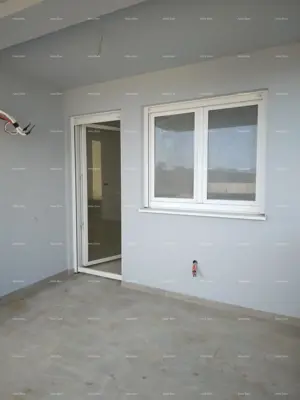 Stan, Šišan kraj Pule, prizemlje s velikom natkrivenom terasom - 2
