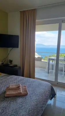 Stan, Labin, pogled na more i otok Cres - 8