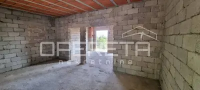 Haus 194 m², Gornji Humac auf Brač, ruhige Lage - 7