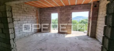 Haus 194 m², Gornji Humac auf Brač, ruhige Lage - 3