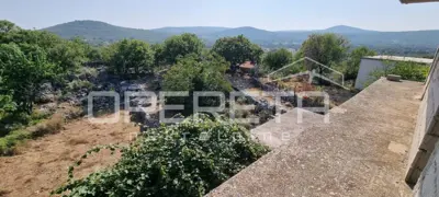 Haus 194 m², Gornji Humac auf Brač, ruhige Lage - 4