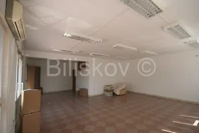 Poslovni prostor 69 m², Duilovo, prizemlje stambene zgrade - 3
