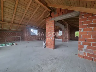 Zagreb, Stenjevec, investicijska prilika - moguće izvesti 4 stana - 8