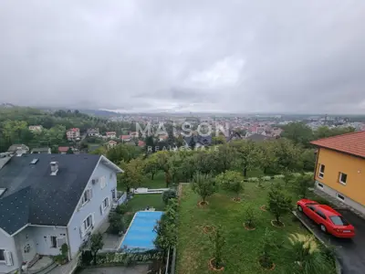 Zagreb, Stenjevec, investicijska prilika - moguće izvesti 4 stana - 2