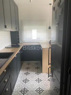 Remete, 3 Zimmer Wohnung, Fläche 62 m², 1. Stock, 2 Parkplätze - 3