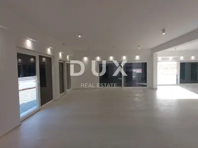 Poslovni prostor 92,6 m², Srima - 1. red do mora - 7