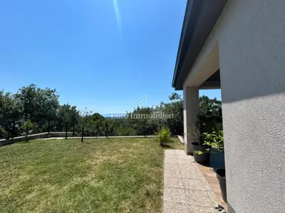Kuća 292 m², Krasica - pogled na more i zelenilo - 15