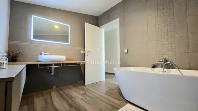 Kuća 292 m², Krasica - pogled na more i zelenilo - 12