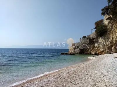 Kostrena | građevinsko zemljište s pogledom na more