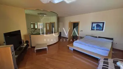 Villa 750 m², Gajnice - panoramic views and privacy - 15