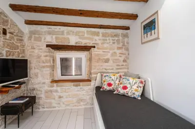 Stan 51 m², Rovinj - starogradska jezgra - 11