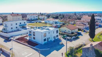 Umag, Umgebung! Ausgestattetes modernes Haus mit Pool! - 3