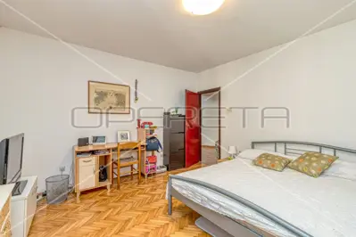 House 351 m², Rovinj - historic core, near the sea - 10