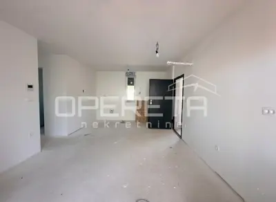 Stan u novogradnji s vrtom, Grebaštica, 70 m² - 3
