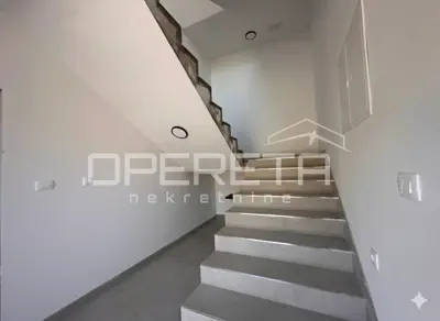 Stan u novogradnji s vrtom, Grebaštica, 70 m² - 8
